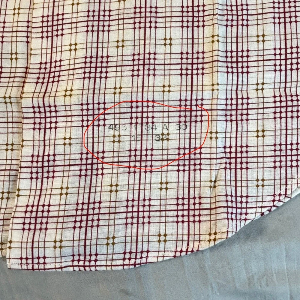 Vtg 70s Sutton Collection disco shirt  Dagger Collar Men's 15-33 geometric print